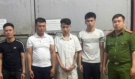 Truy bắt nhóm đối tượng cướp vàng của người nước ngoài