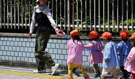 Số lượng trẻ em tại Nhật Bản giảm xuống mức thấp kỷ lục