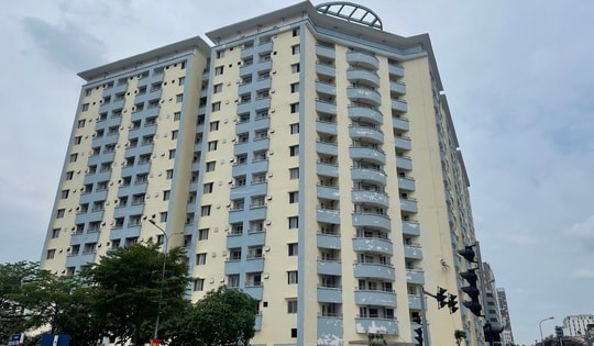 Cận cảnh nhà ở tái định cư bỏ hoang trên 'đất vàng' được Bí thư Hà Nội yêu cầu hoàn thiện gấp