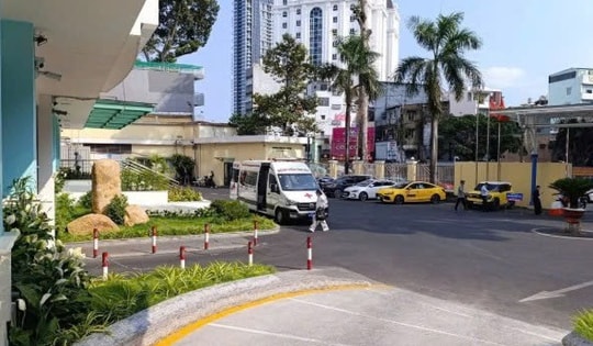Khi bác sĩ chạy không phải vì vội mà vì sự sống không thể chờ