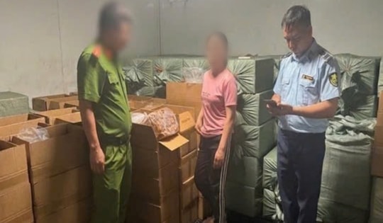 Phát hiện gần 3 tấn lòng lợn sấy khô bốc mùi, chuẩn bị ra thị trường