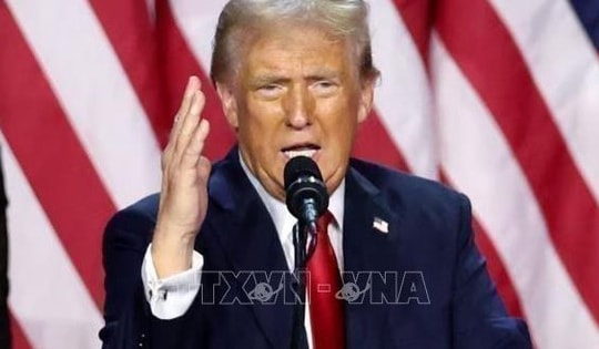 Tổng thống Trump: Mỹ phải tiến vào Iran để thu hồi kho uranium bị chôn vùi