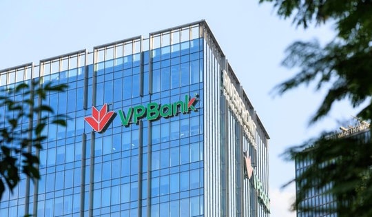 Thành viên HĐQT VPBank đăng ký mua 30 triệu cổ phiếu VPB