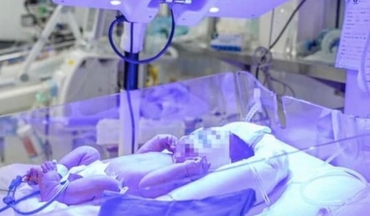 Bé trai sơ sinh mang nhóm 'máu kim cương' cực hiếm được cứu sống ngoạn mục