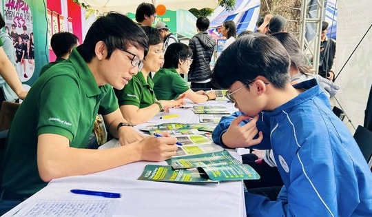 Hiểu đúng về bách phân vị khi quy đổi điểm xét tuyển đại học năm 2026