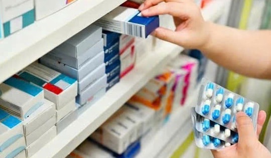 Bác sĩ kê đơn thuốc không phù hợp tình trạng bệnh có thể bị phạt tới 20 triệu đồng