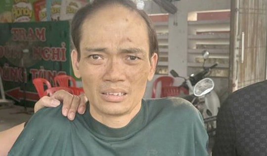 Nghi vợ ngoại tình, chồng đâm chết vợ rồi bỏ trốn