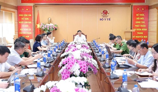 Đề xuất mô hình tổ chức quản lý nhà nước về an toàn thực phẩm theo từng cấp, thống nhất một đầu mối