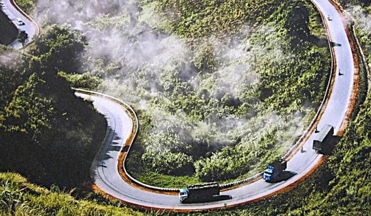 CSGT khuyến cáo gì khi các tài xế di chuyển qua đèo Phượng Hoàng?