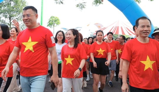 Mỗi bước chân là một “liều thuốc”: Lan tỏa tinh thần sống khỏe, phòng bệnh từ sớm