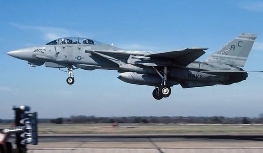 Tiêm kích F-14 từng bị Mỹ 'khai tử' nay có cơ hội trở lại