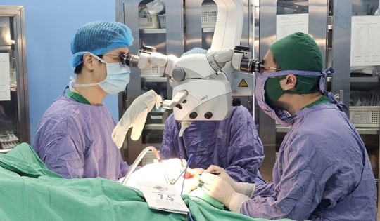 Vi phẫu cứu bàn tay gần đứt rời do tai nạn nổ bình khí nén
