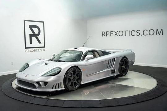Siêu xe Saleen S7 của tài tử Paul Walker được rao bán