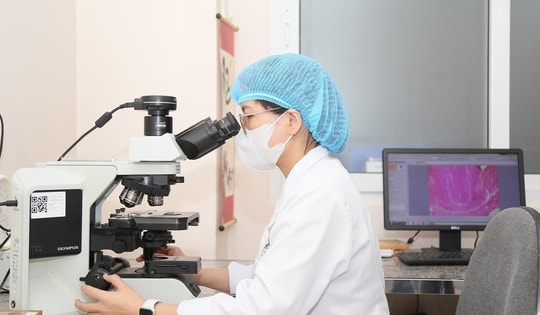 Bệnh viện đầu tiên của Y tế Hà Nội đồng thời có 4 khoa xét nghiệm đạt chuẩn quốc tế