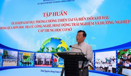 Tích hợp kiến thức phòng chống thiên tai vào các môn học bậc THCS