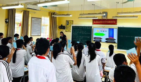 Sở GD&ĐT Hà Nội yêu cầu rà soát, chi trả quyền lợi cho giáo viên dạy trẻ khuyết tật