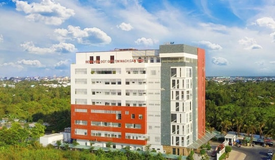 Bệnh viện Đa khoa Quốc tế S.I.S Cần Thơ cảm ơn cơ quan chức năng hướng dẫn công tác thu gom, xử lý nước thải