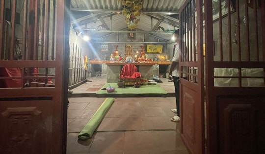 Tạm giữ đối tượng lợi dụng giải bùa 'Tứ Phủ' tại điện thờ để hiếp dâm