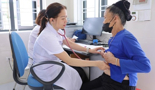 Đưa dịch vụ y tế chất lượng đến gần hơn với người dân