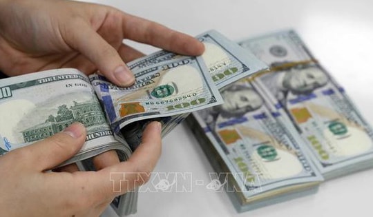 Tỷ giá hôm nay 18/5: USD đi ngang, NDT giảm mạnh