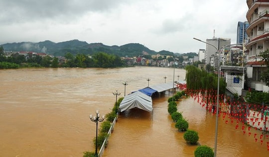 Ứng phó với mưa lớn trong 2 ngày tới ở Bắc Bộ và Bắc Trung Bộ thế nào?