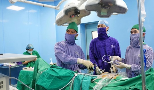 Cụ ông 74 tuổi thoát nguy cơ ung thư nhờ một lần khám sức khỏe định kỳ