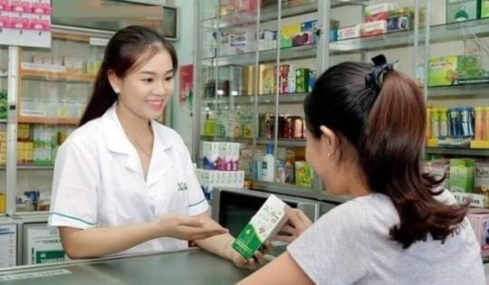 Một lô thuốc bị đình chỉ, người tiêu dùng cần ứng xử thế nào?