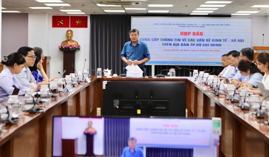 Công an TPHCM khuyến cáo người dân bình tĩnh giãi quyết va chạm giao thông