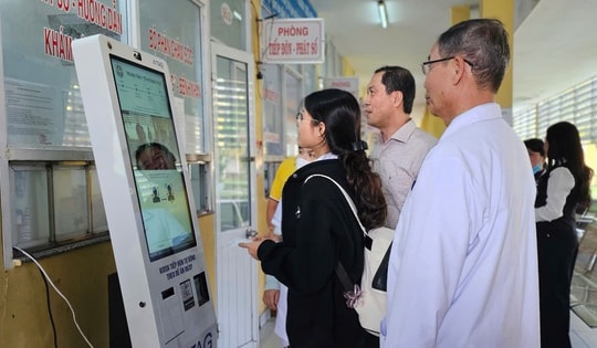 Huế đẩy mạnh ứng dụng AI trong y tế, hình thành tư duy làm việc số
