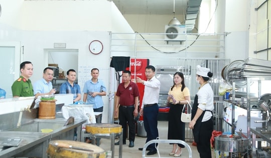 Phát hiện 7 cơ sở vi phạm an toàn thực phẩm, đề nghị xử phạt 177 triệu đồng