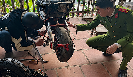 Trào lưu học sinh 'độ xe': Cục CSGT cảnh báo ‘nóng’