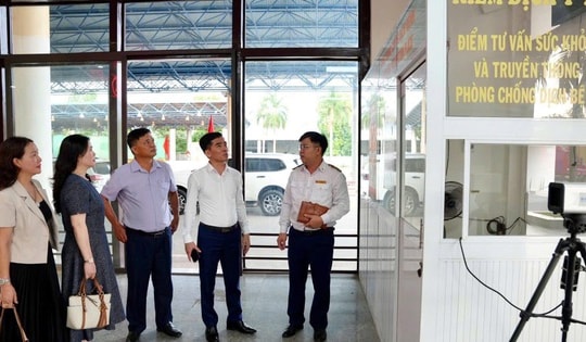 Quảng Trị siết kiểm dịch ngăn chặn dịch Ebola qua biên giới