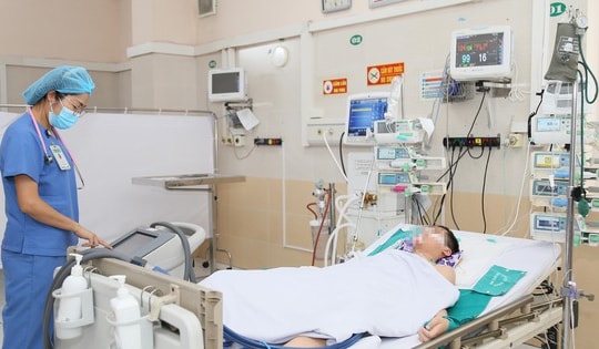 Bé trai 12 tuổi đuối nước nguy kịch, thoát cửa tử nhờ 'thời gian vàng'