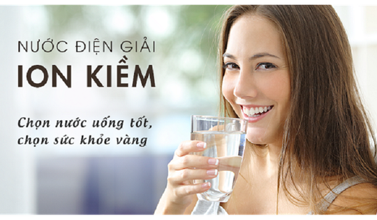 Thực hư tác dụng của nước ion kiềm với sức khỏe: Uống sai cách có thể gây hệ lụy