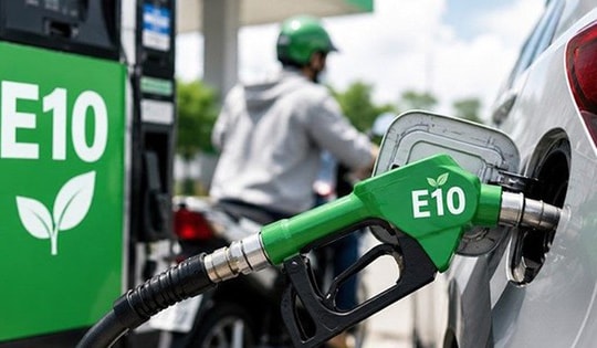 Xăng E10 bán trên toàn quốc, người đi ô tô, xe máy nhất định phải nằm lòng những điều này để tốt cho động cơ