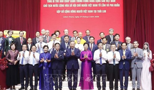 Tổng Bí thư, Chủ tịch nước Tô Lâm gặp gỡ cộng đồng người Việt Nam tại Thái Lan