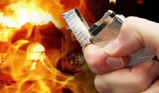 Người đàn ông 'điên tình' tưới xăng đốt vợ cũ nguy kịch rồi gieo mình xuống sông ở Huế