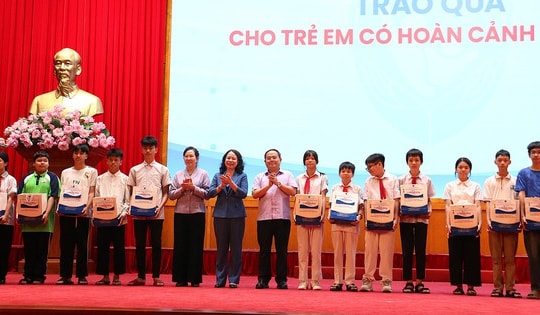 Phát động Tháng hành động vì trẻ em năm 2026: Chung tay xây dựng môi trường số an toàn cho trẻ
