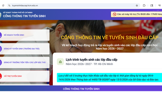 Nhiều phụ huynh TPHCM đăng ký tuyển sinh đầu cấp cho con sai quy định ngay từ ngày đầu