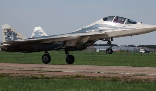 Quốc gia nào phù hợp mua tiêm kích Su-57 hai chỗ ngồi của Nga?