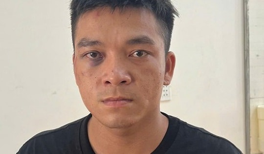 Bắt nhóm đối tượng nổ súng vào nhà người phụ nữ vì mâu thuẫn tình cảm