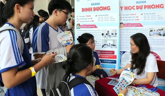 Phát triển đại học Y Dược thành trung tâm đào tạo hàng đầu châu Á
