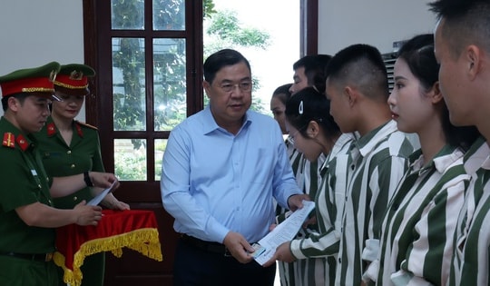 Phó Thủ tướng Thường trực Phạm Gia Túc dự lễ công bố đặc xá năm 2026