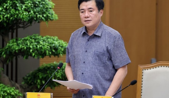 Thứ trưởng Bộ Công Thương: Sau 1 ngày chuyển đổi, sức mua xăng E10 tương đương xăng khoáng