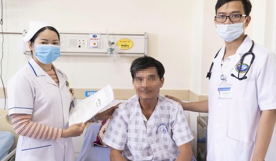 Chân lạnh toát sau cơn đau bất thường, bác sĩ cảnh báo dấu hiệu nguy cơ mất chi