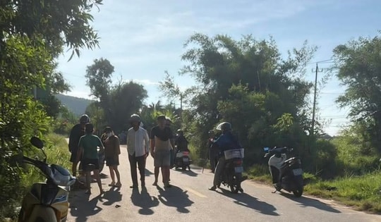 Tai nạn giao thông nghiêm trọng ở Huế, 2 người thương vong