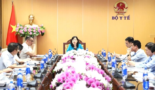 Bộ trưởng Đào Hồng Lan: Người đứng đầu các đơn vị Bộ Y tế chịu trách nhiệm trực tiếp về kết quả thực hiện Nghị quyết 57