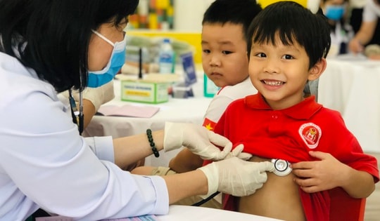 100% học sinh, sinh viên sẽ được khám sức khỏe ít nhất 1 lần/năm
