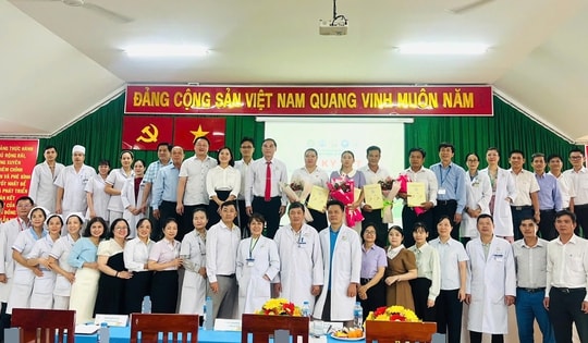 Từ bệnh viện đến trạm y tế: Mang dịch vụ y tế chất lượng về gần dân