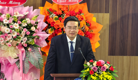 Giao quyền Giám đốc Đại học Huế cho GS.TS Nguyễn Vũ Quốc Huy
